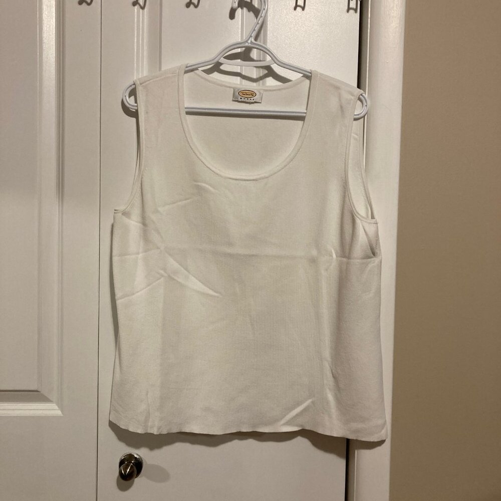 #114Talbots Woman White Sleeveless Top, (Estimated XL)